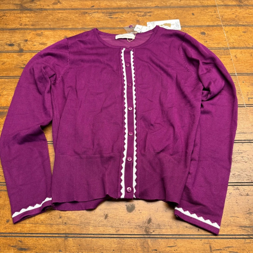 Belle Poque Women's Purple Cardigan‎ Sweater with Scalloped Trim and Buttons